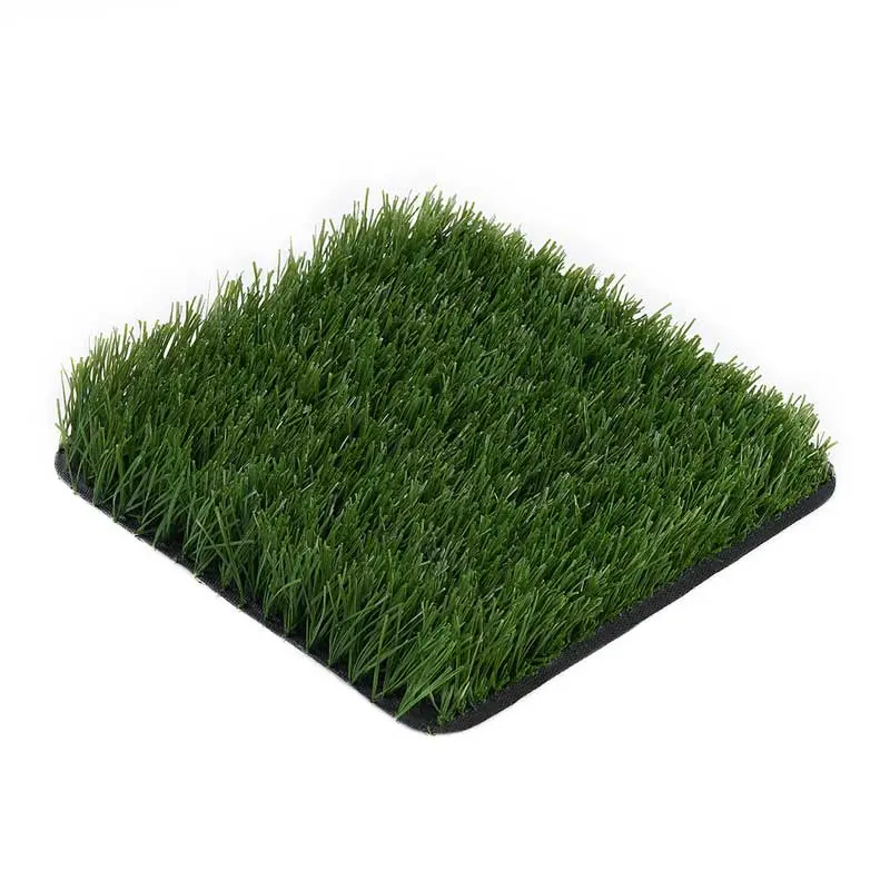 Evergreen-Outdoor-Living-with-Backyard-&-Patio-Synthetic-Turf3.jpg